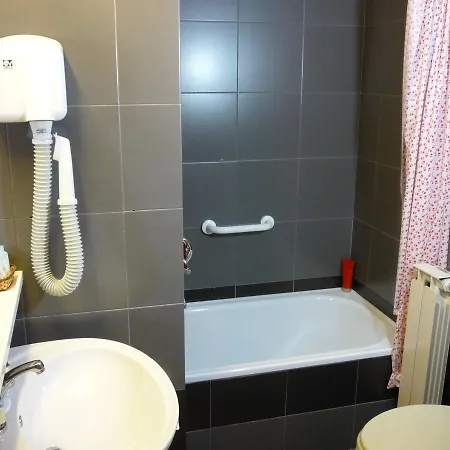 Candia Apart-hotel *