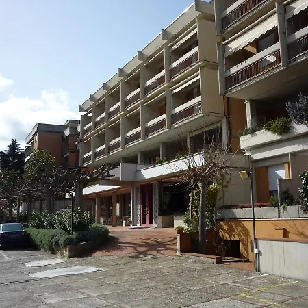 Candia Aparthotel *